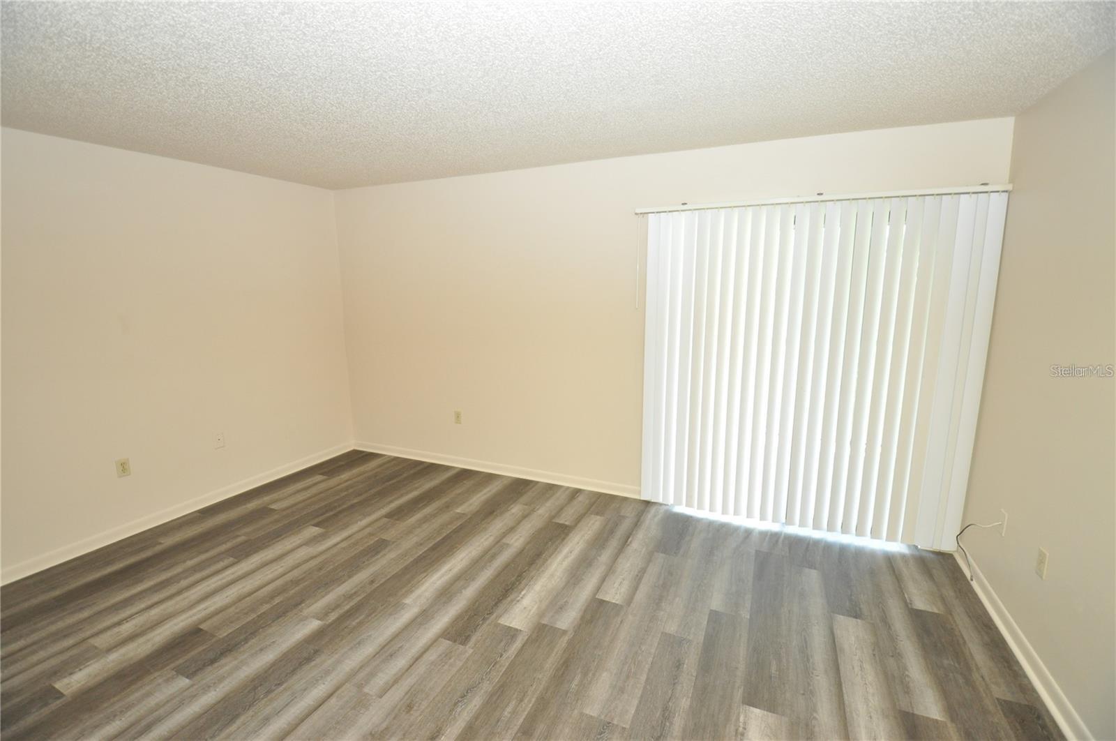 Image 15 of 23 For 147 Shannon Drive