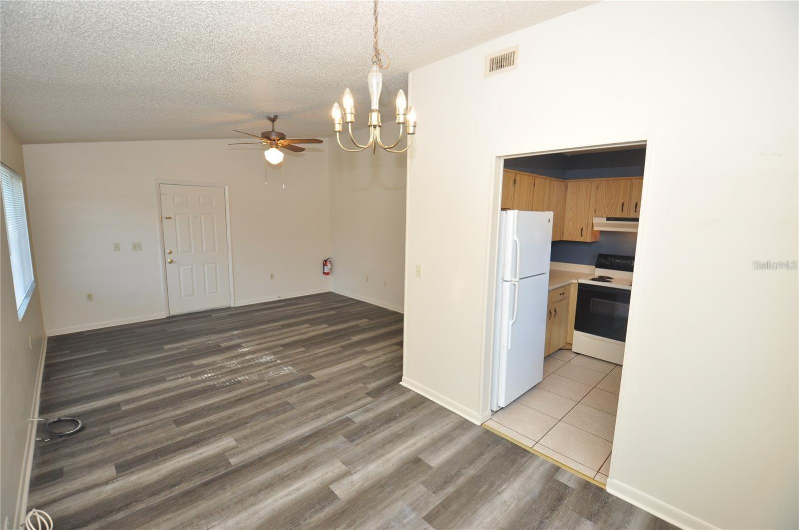 Image 6 of 23 For 147 Shannon Drive