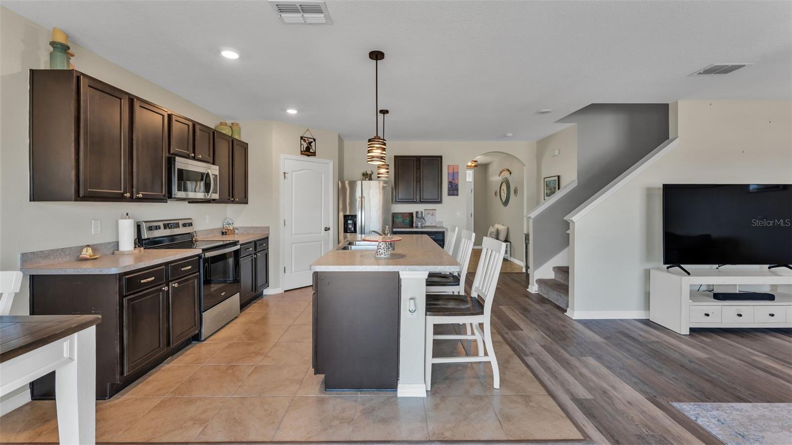 Image 18 of 53 For 209 Sofia Lane