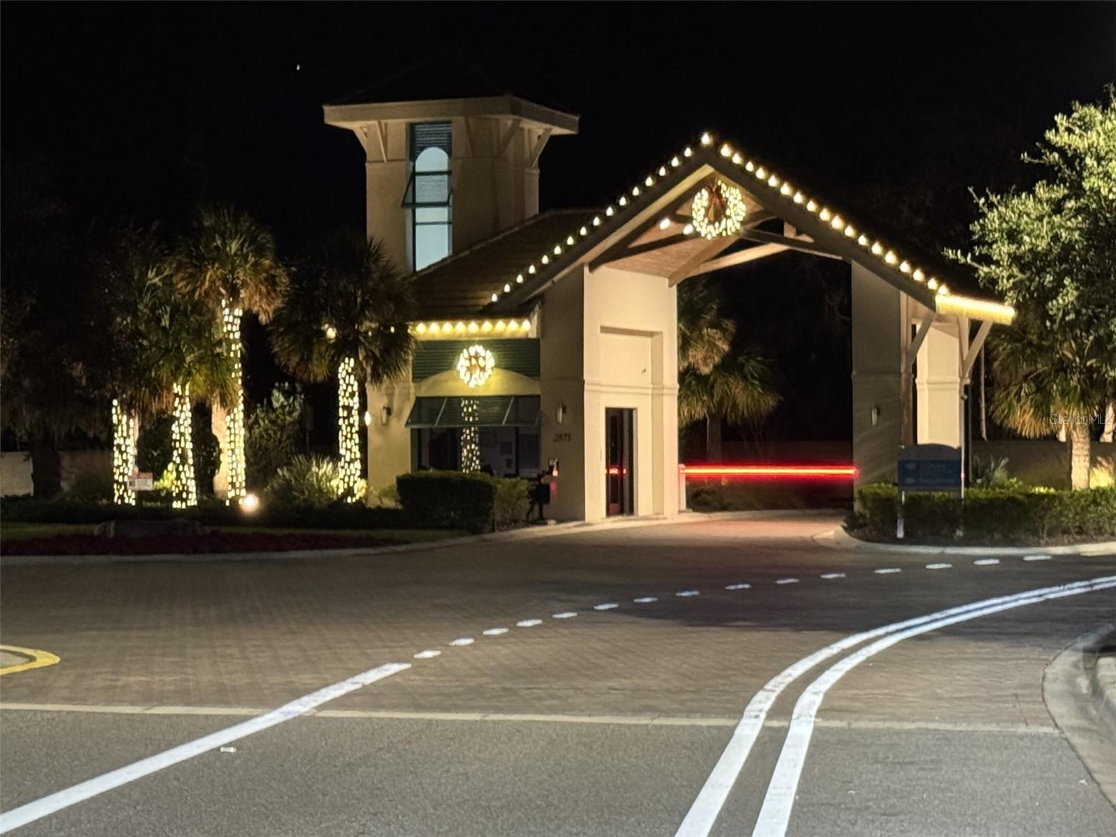 Image 32 of 37 For 2707 River Creek Lane