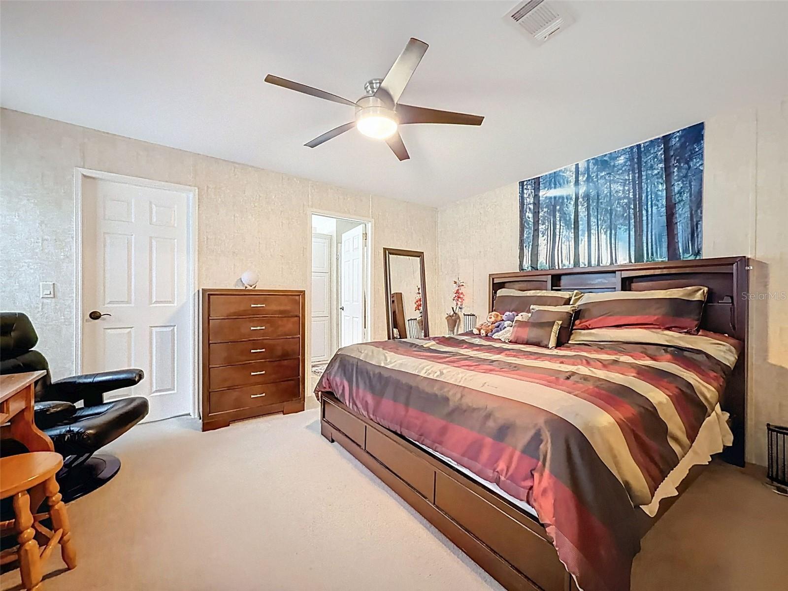 Image 31 of 44 For 37680 Oak Forrest Drive