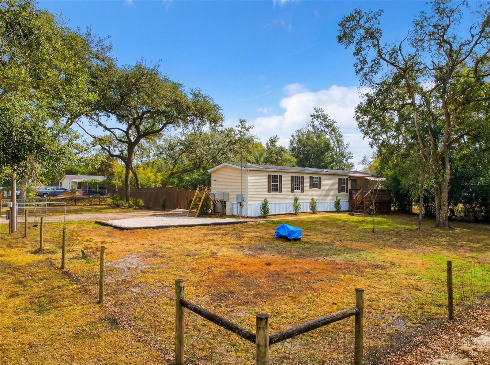 Image 39 of 44 For 37680 Oak Forrest Drive