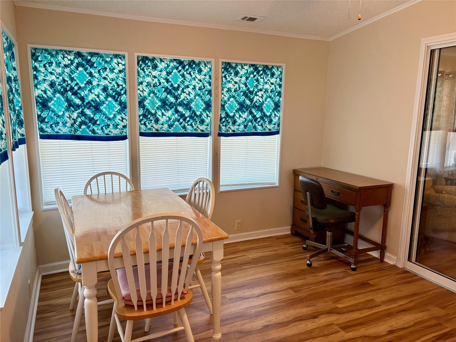 Image 13 of 52 For 6086 Southern Oaks Drive Se