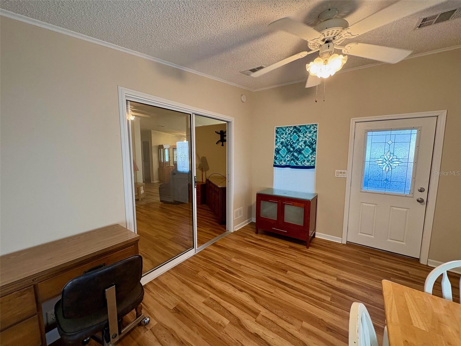 Image 14 of 52 For 6086 Southern Oaks Drive Se