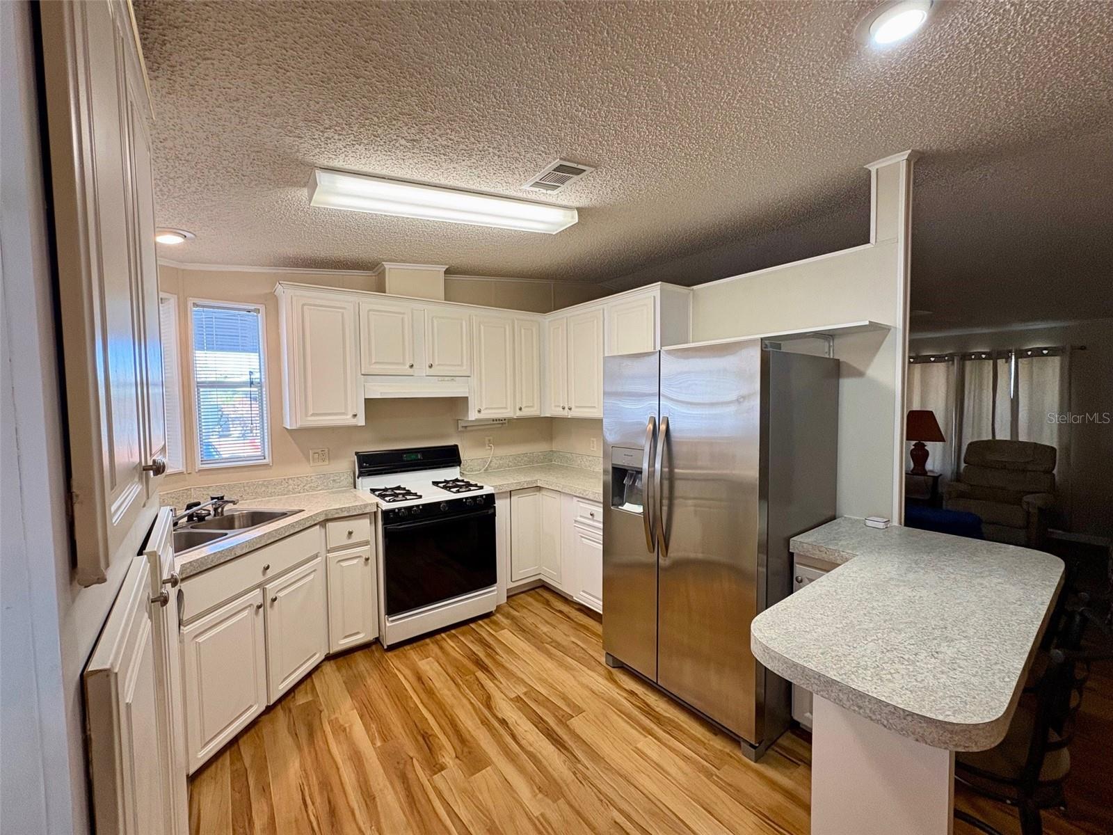 Image 17 of 52 For 6086 Southern Oaks Drive Se