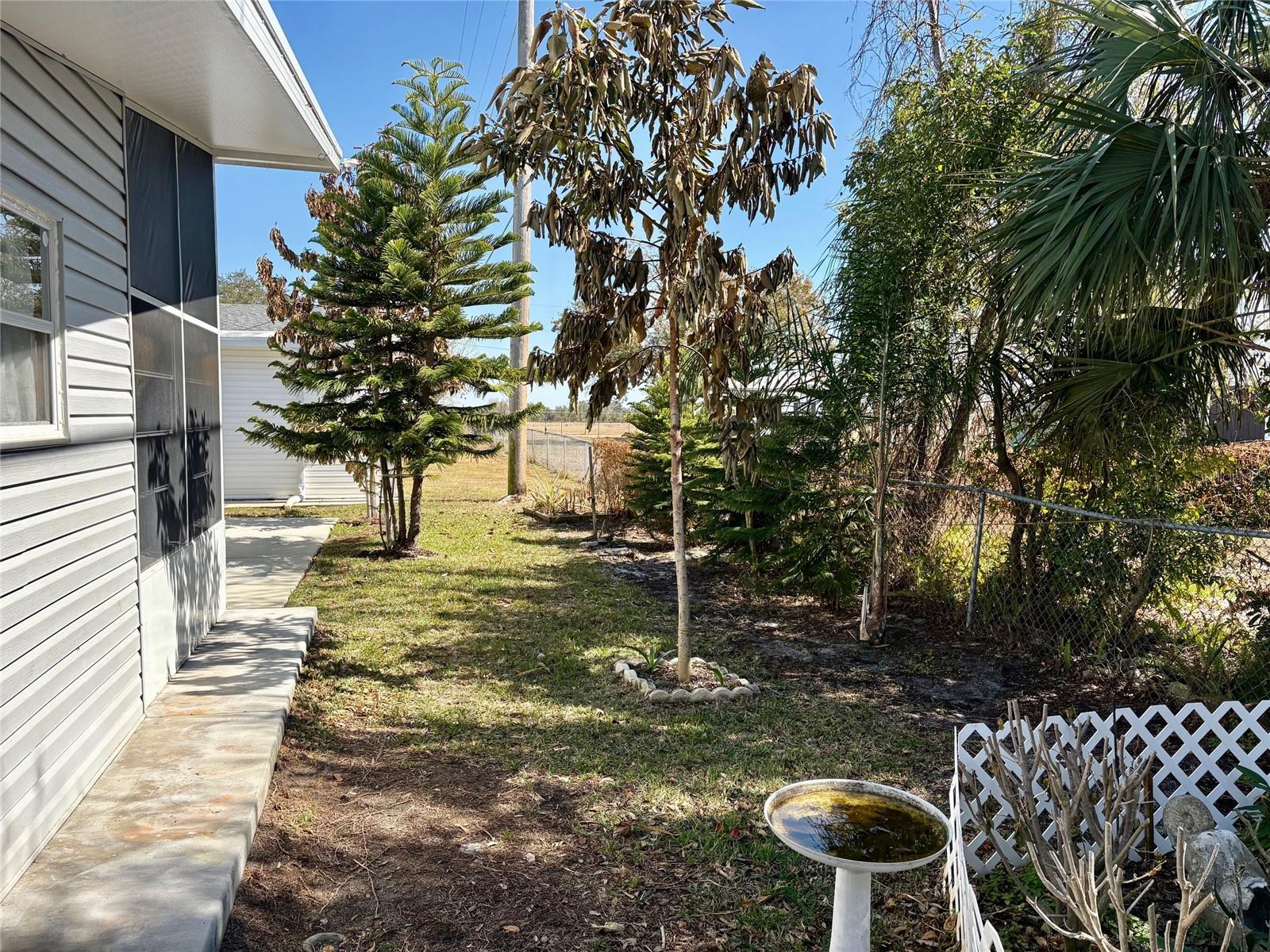 Image 5 of 52 For 6086 Southern Oaks Drive Se