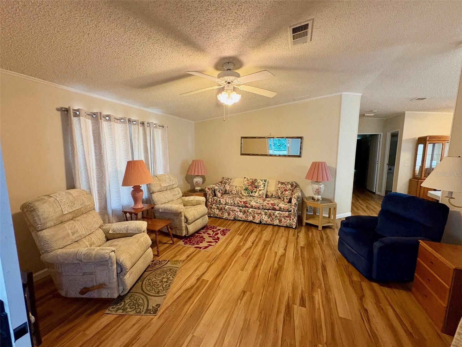 Image 9 of 52 For 6086 Southern Oaks Drive Se