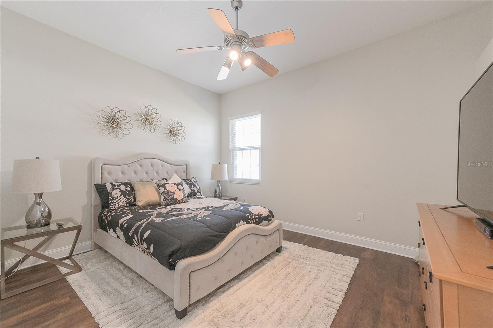 Image 35 of 57 For 3600 Ashling Drive