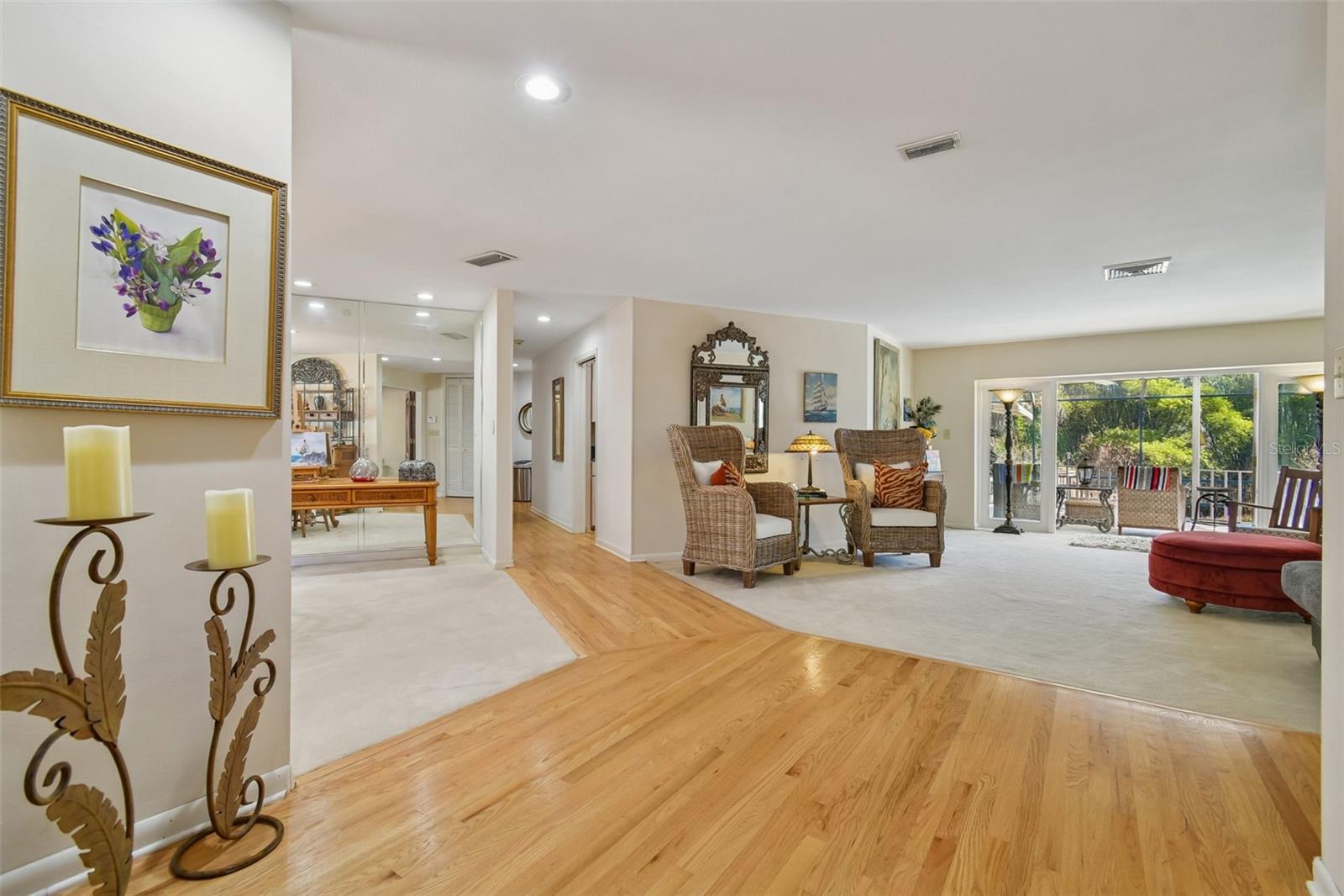 Image 16 of 81 For 5324 Woodhaven Lane