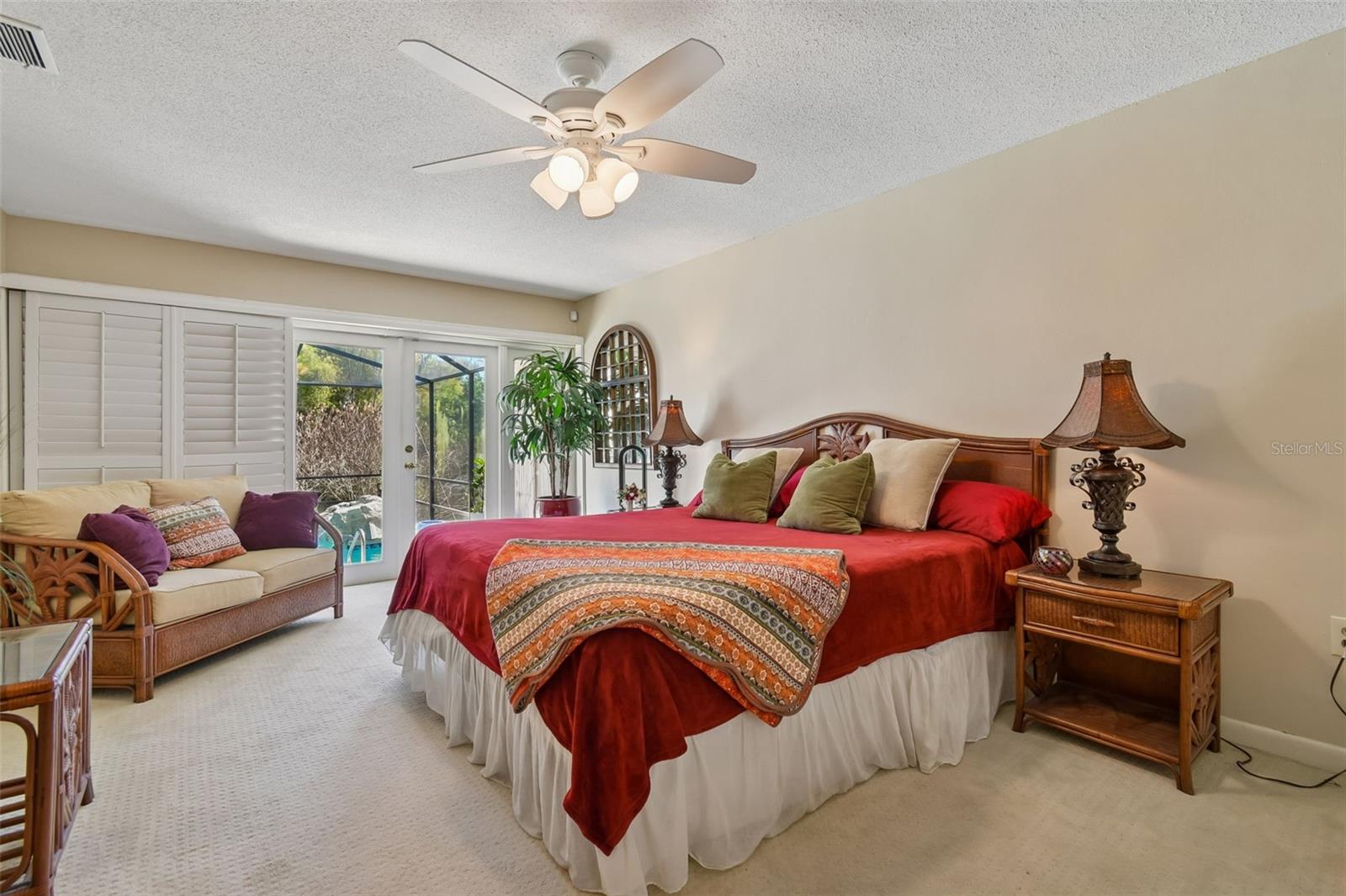 Image 21 of 81 For 5324 Woodhaven Lane