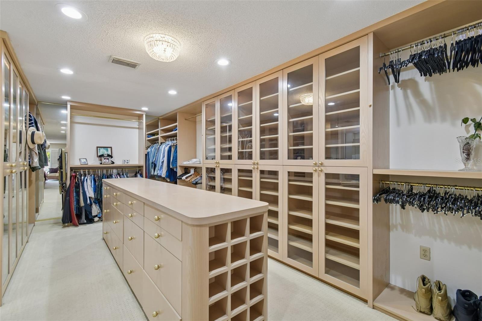 Image 24 of 81 For 5324 Woodhaven Lane