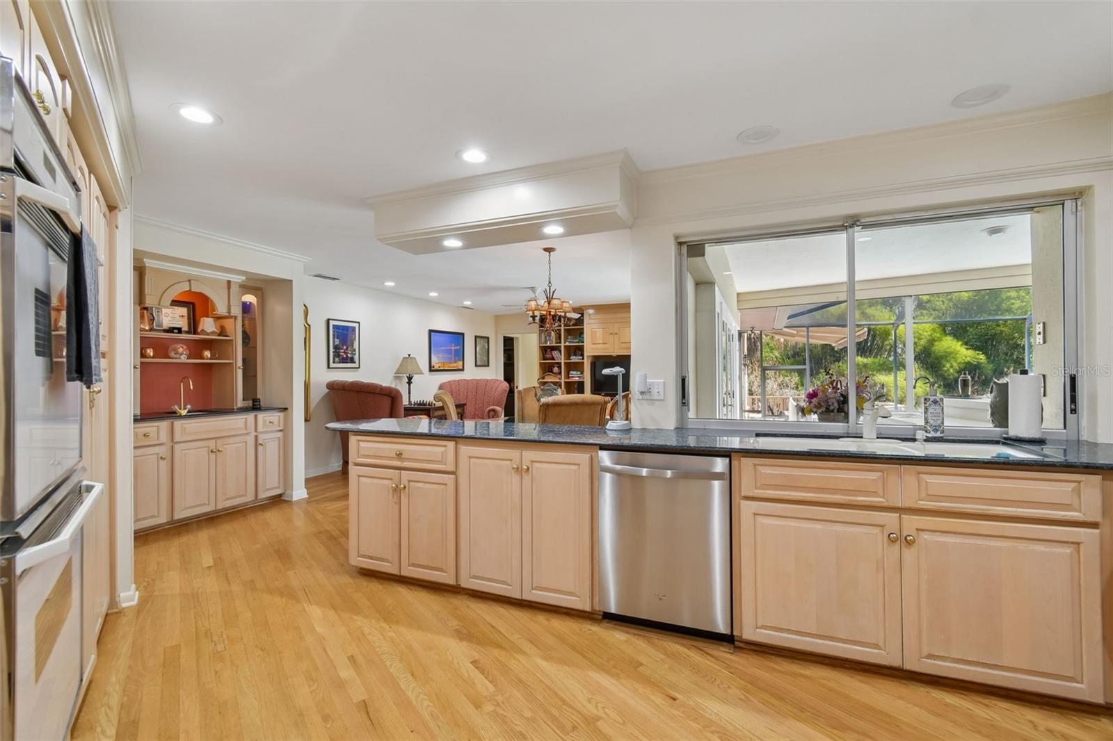 Image 34 of 81 For 5324 Woodhaven Lane