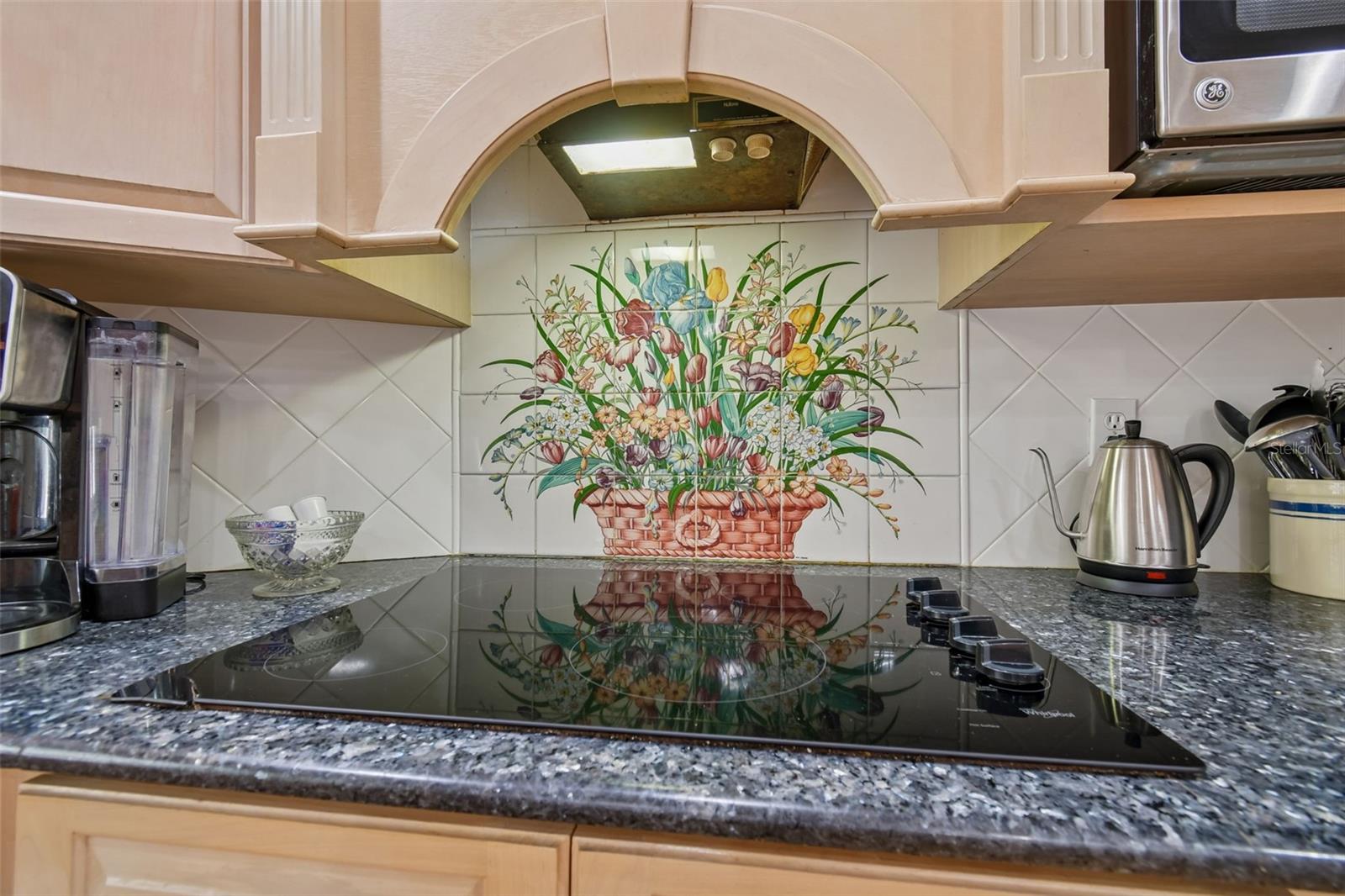 Image 35 of 81 For 5324 Woodhaven Lane