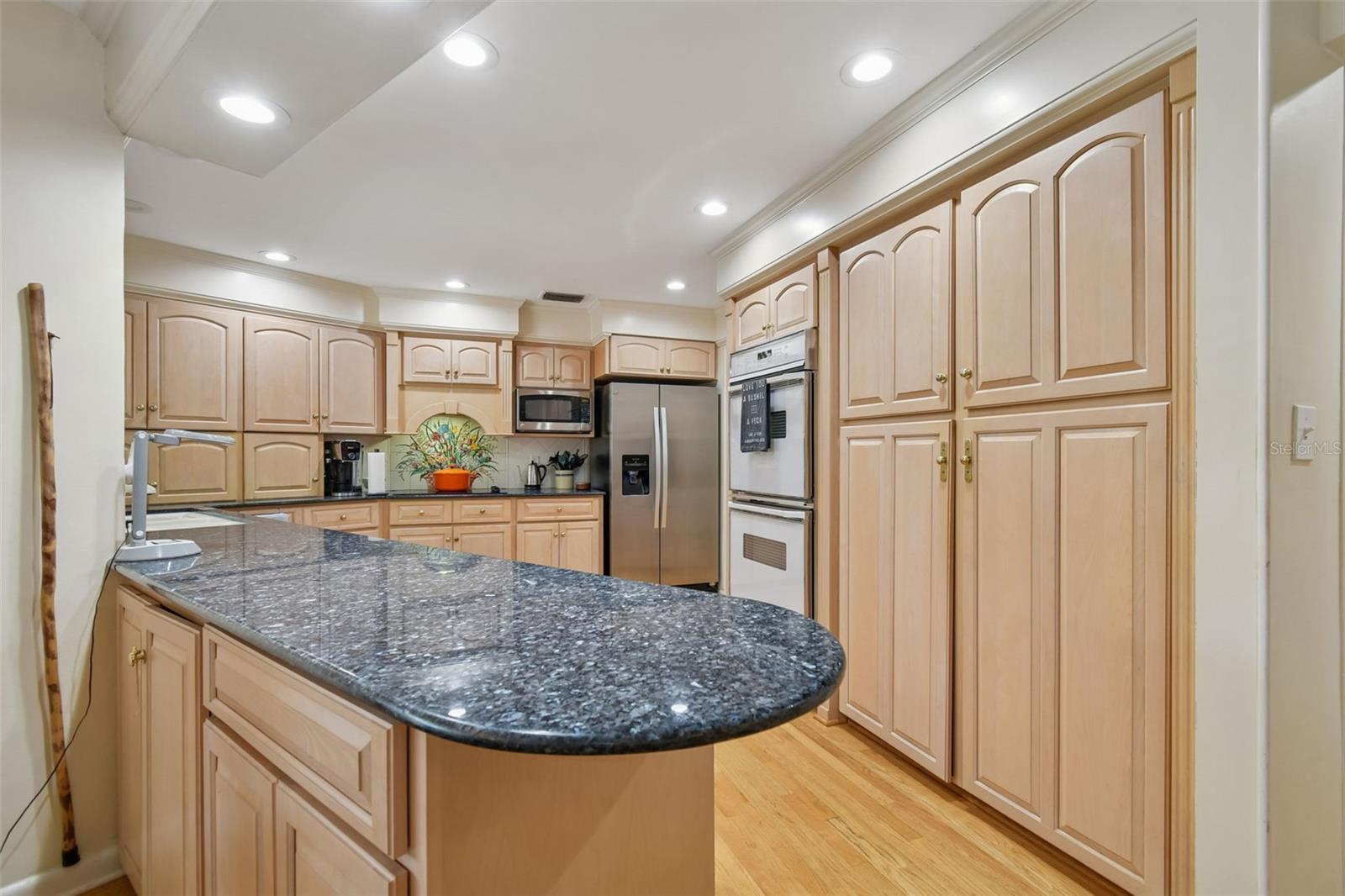 Image 36 of 81 For 5324 Woodhaven Lane