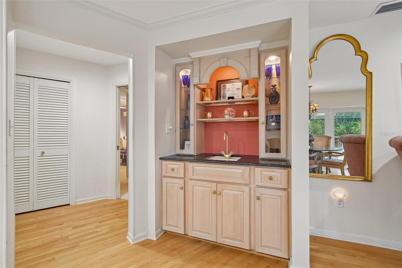 Image 39 of 81 For 5324 Woodhaven Lane