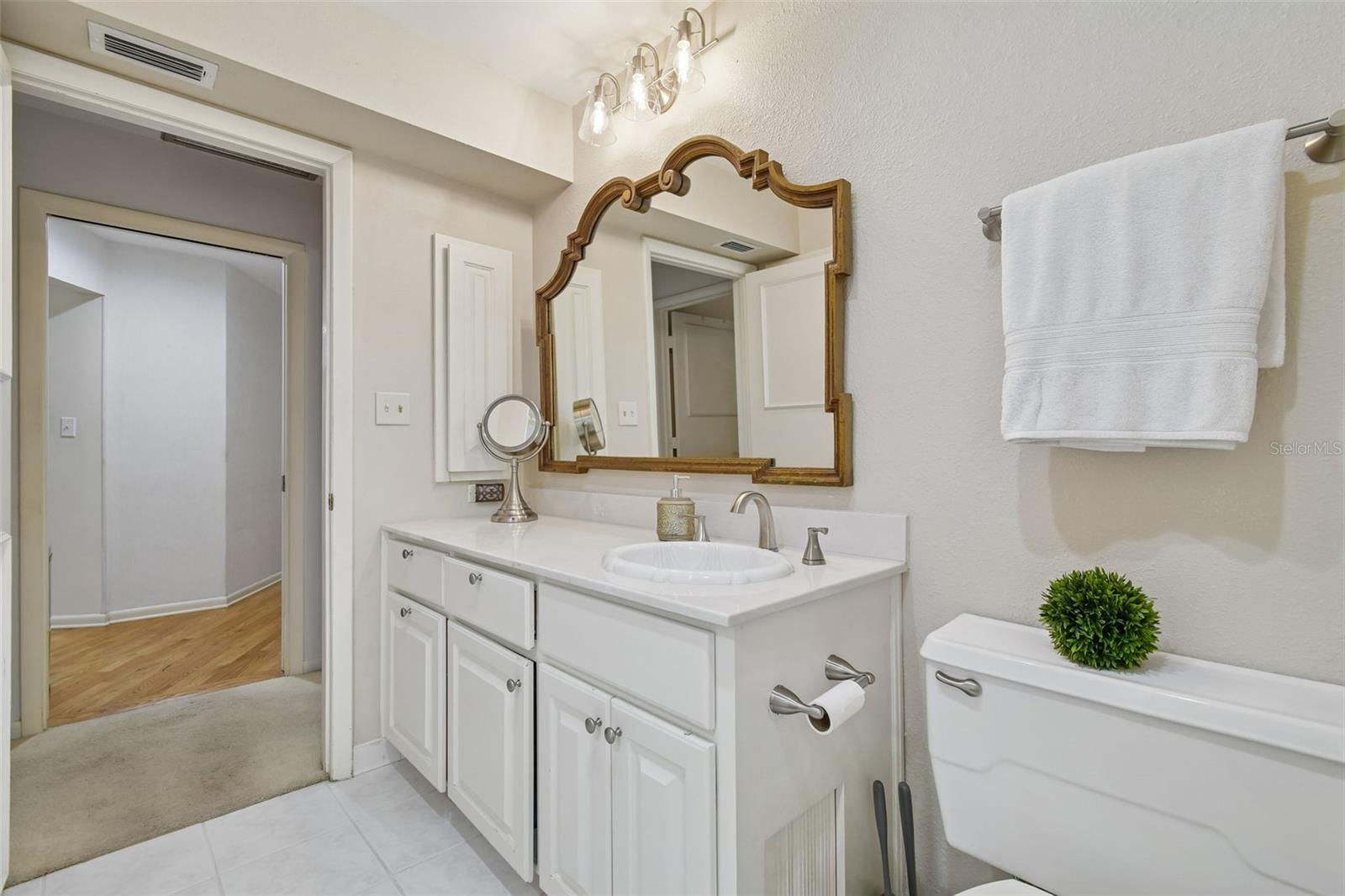 Image 47 of 81 For 5324 Woodhaven Lane