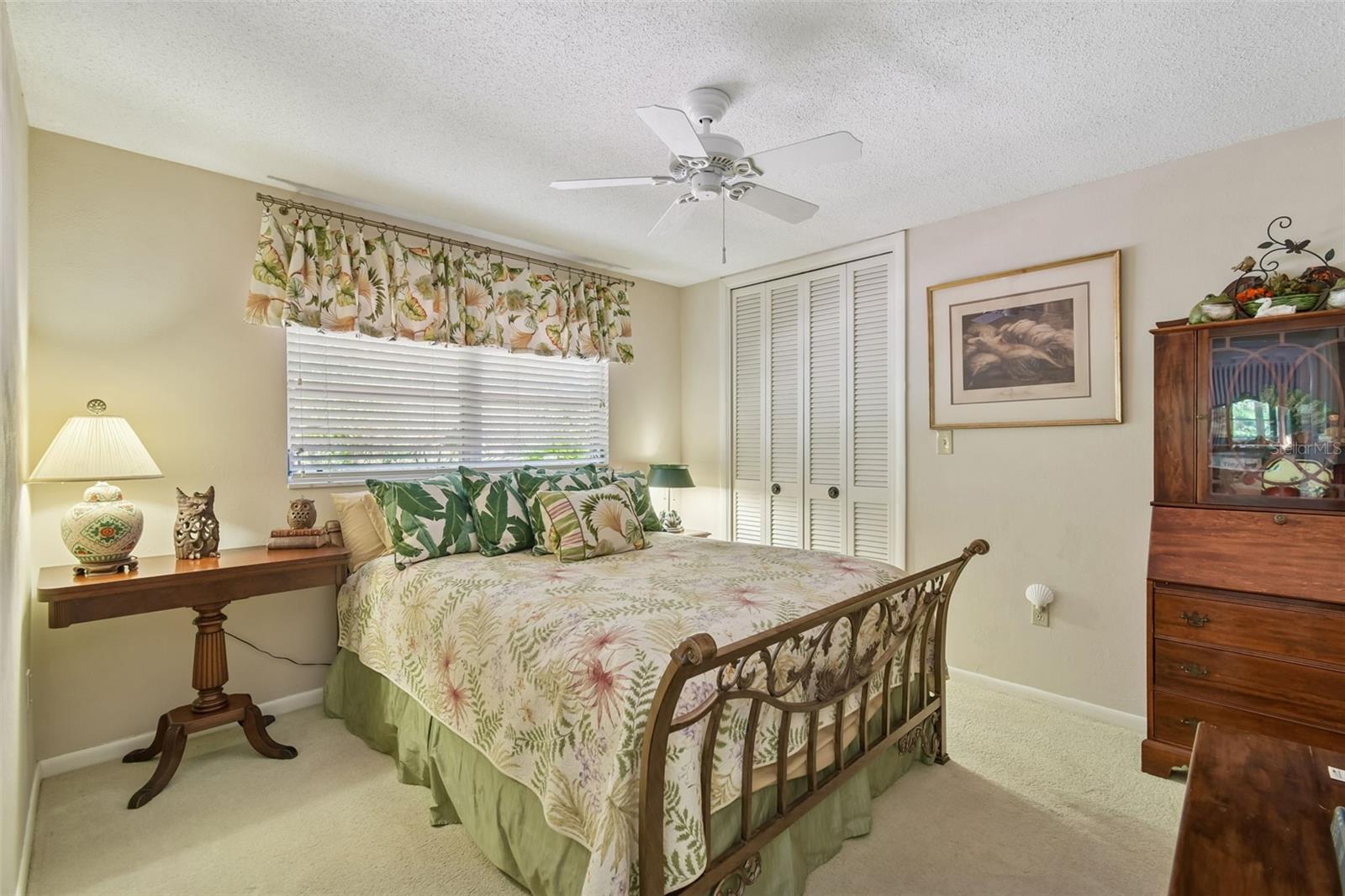 Image 50 of 81 For 5324 Woodhaven Lane