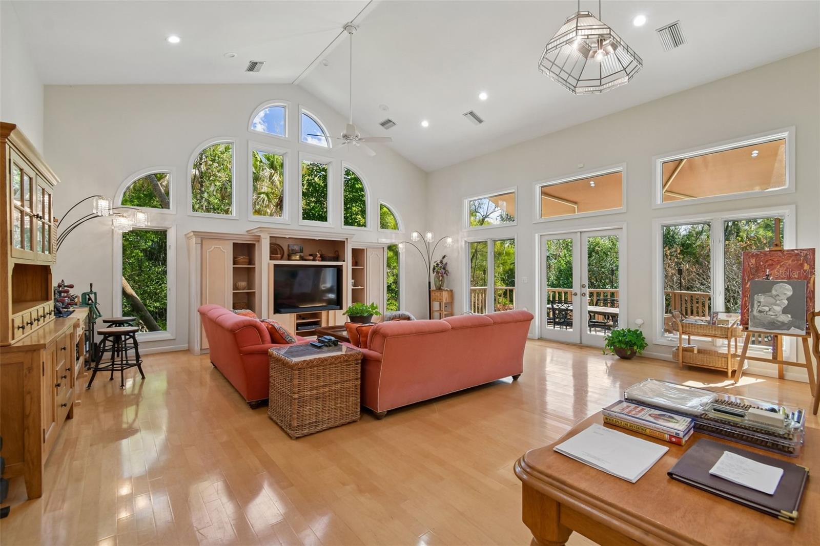 Image 56 of 81 For 5324 Woodhaven Lane