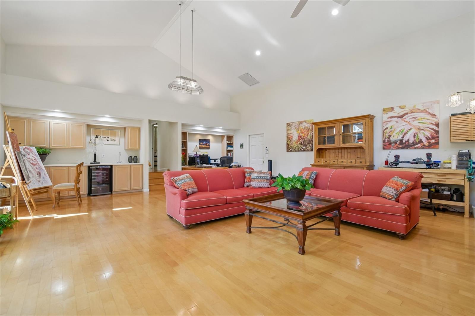 Image 57 of 81 For 5324 Woodhaven Lane