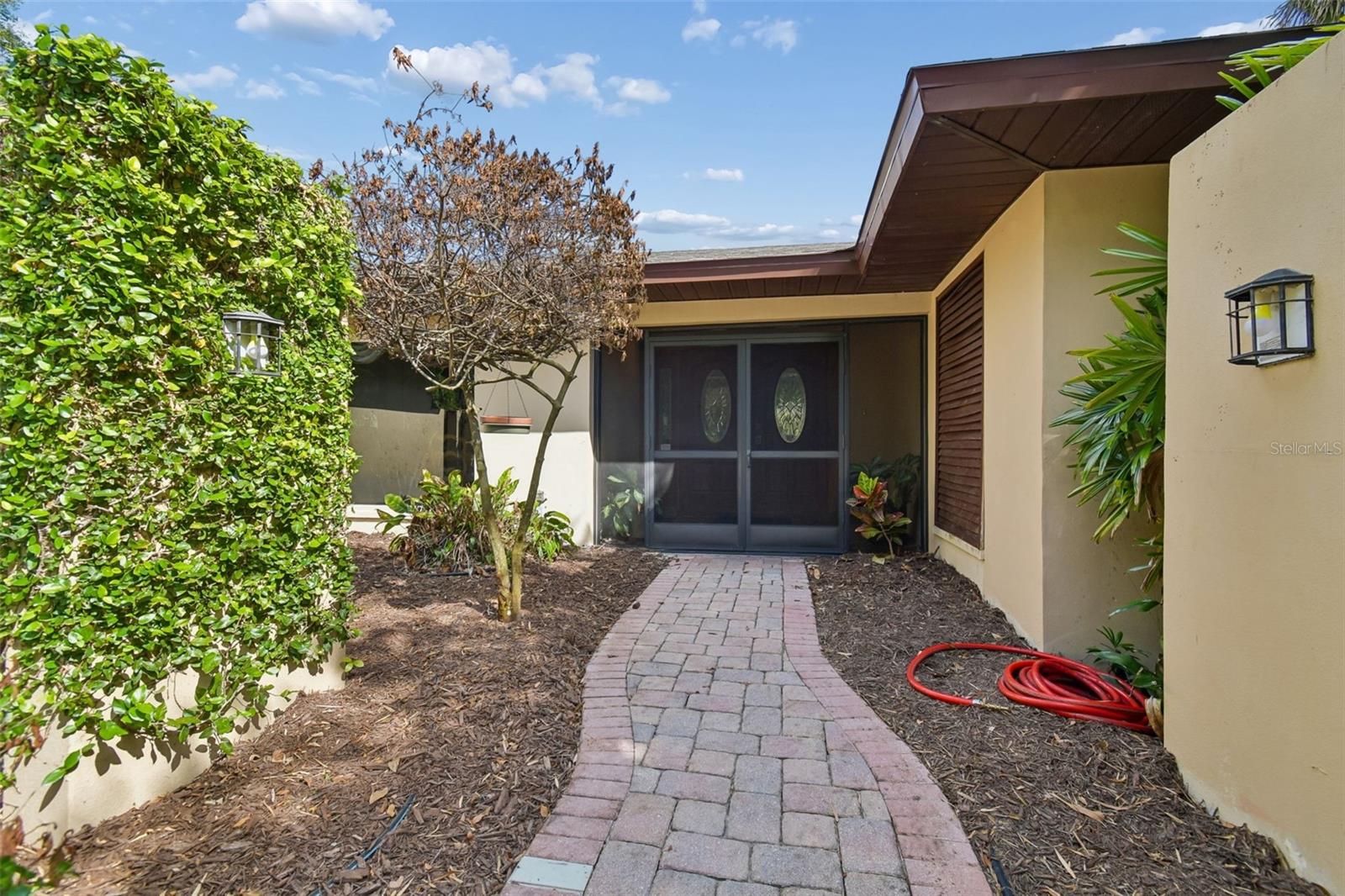 Image 7 of 81 For 5324 Woodhaven Lane