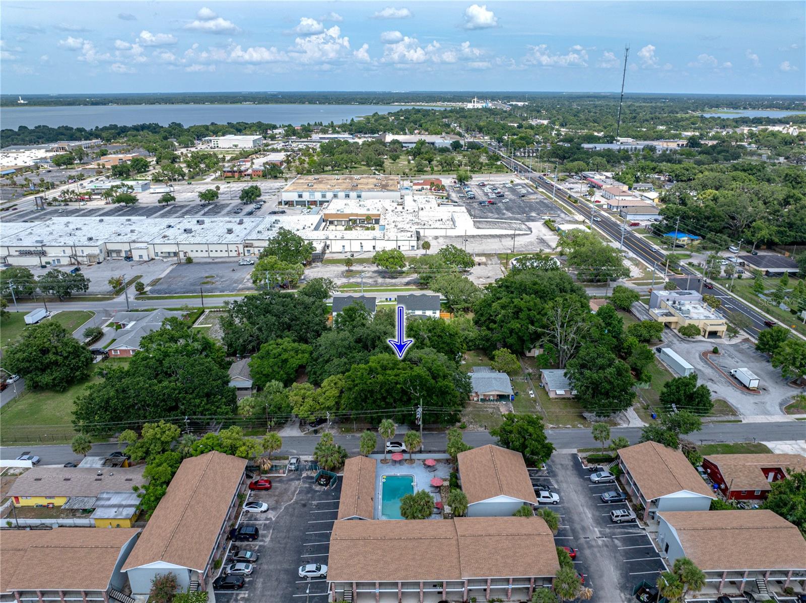 Image 45 of 52 For 829 Lake Avenue