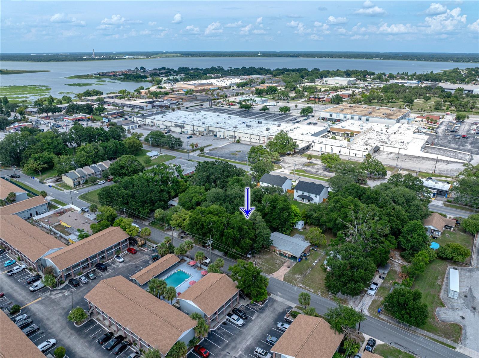 Image 46 of 52 For 829 Lake Avenue