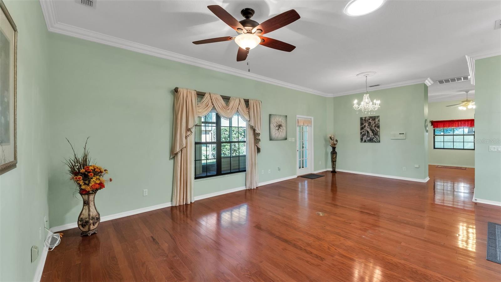 Image 21 of 80 For 126 Homewood Drive