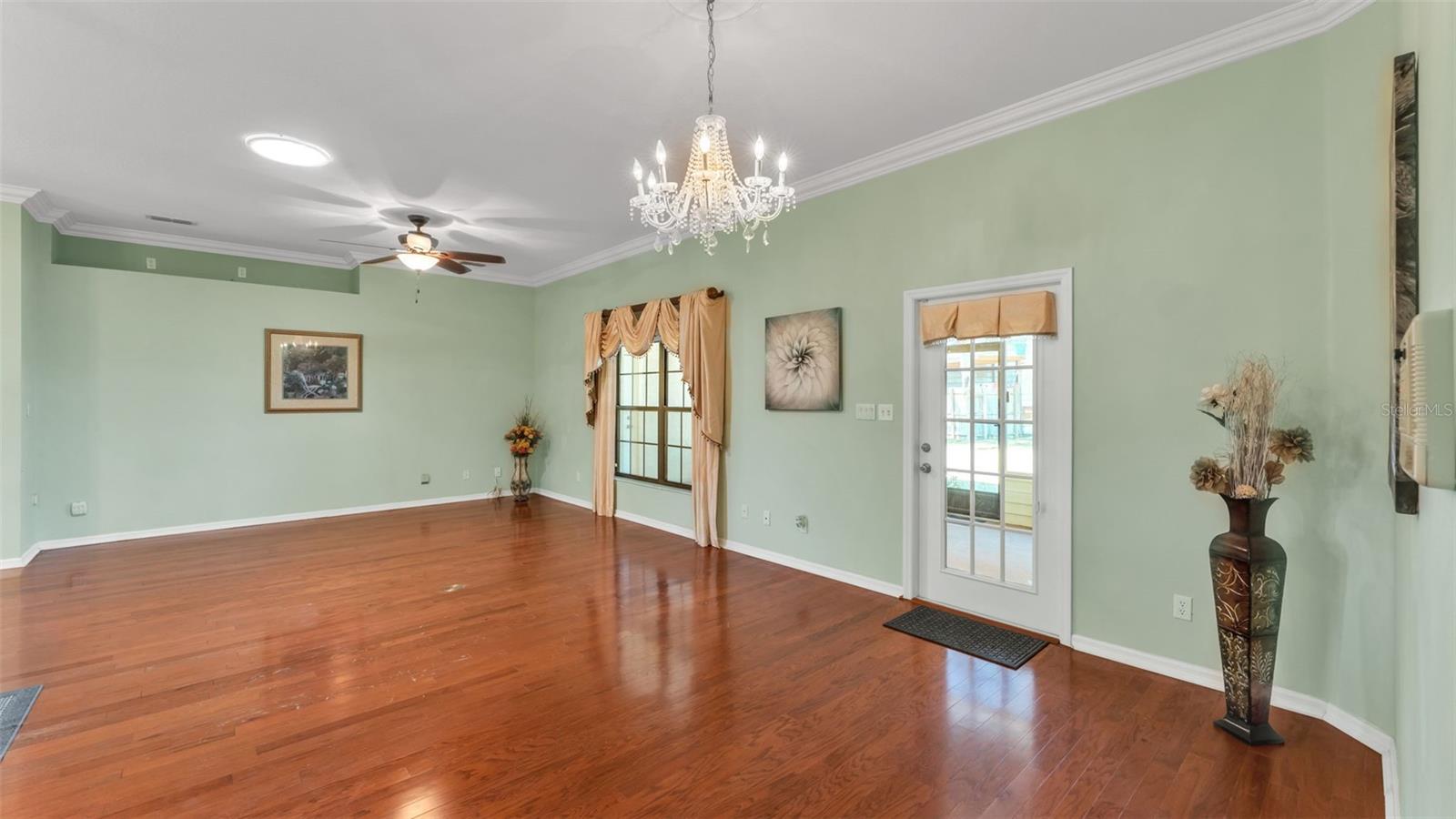 Image 22 of 80 For 126 Homewood Drive