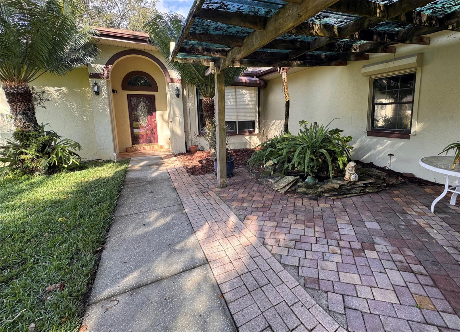 Image 4 of 80 For 126 Homewood Drive