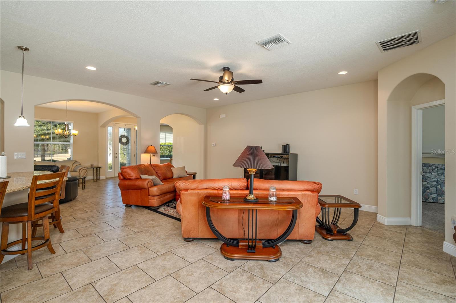 Listing photo id 9 for 1051 Lena Run Court