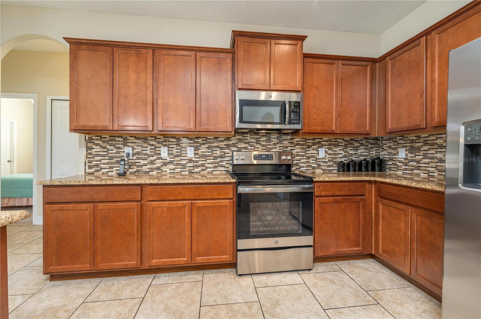 Listing photo id 12 for 1051 Lena Run Court