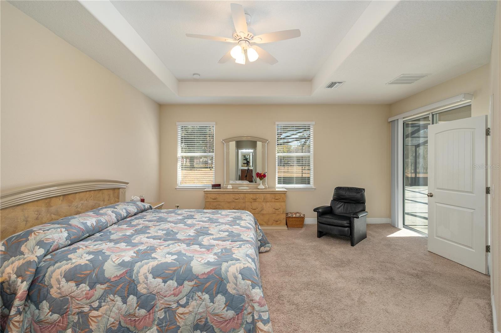 Listing photo id 18 for 1051 Lena Run Court