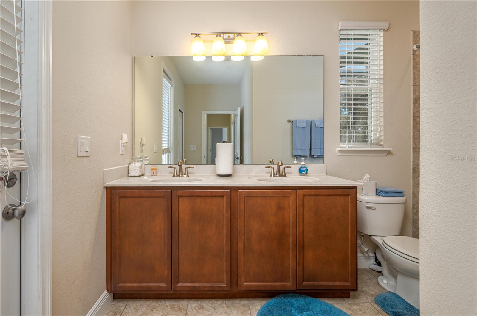 Listing photo id 27 for 1051 Lena Run Court