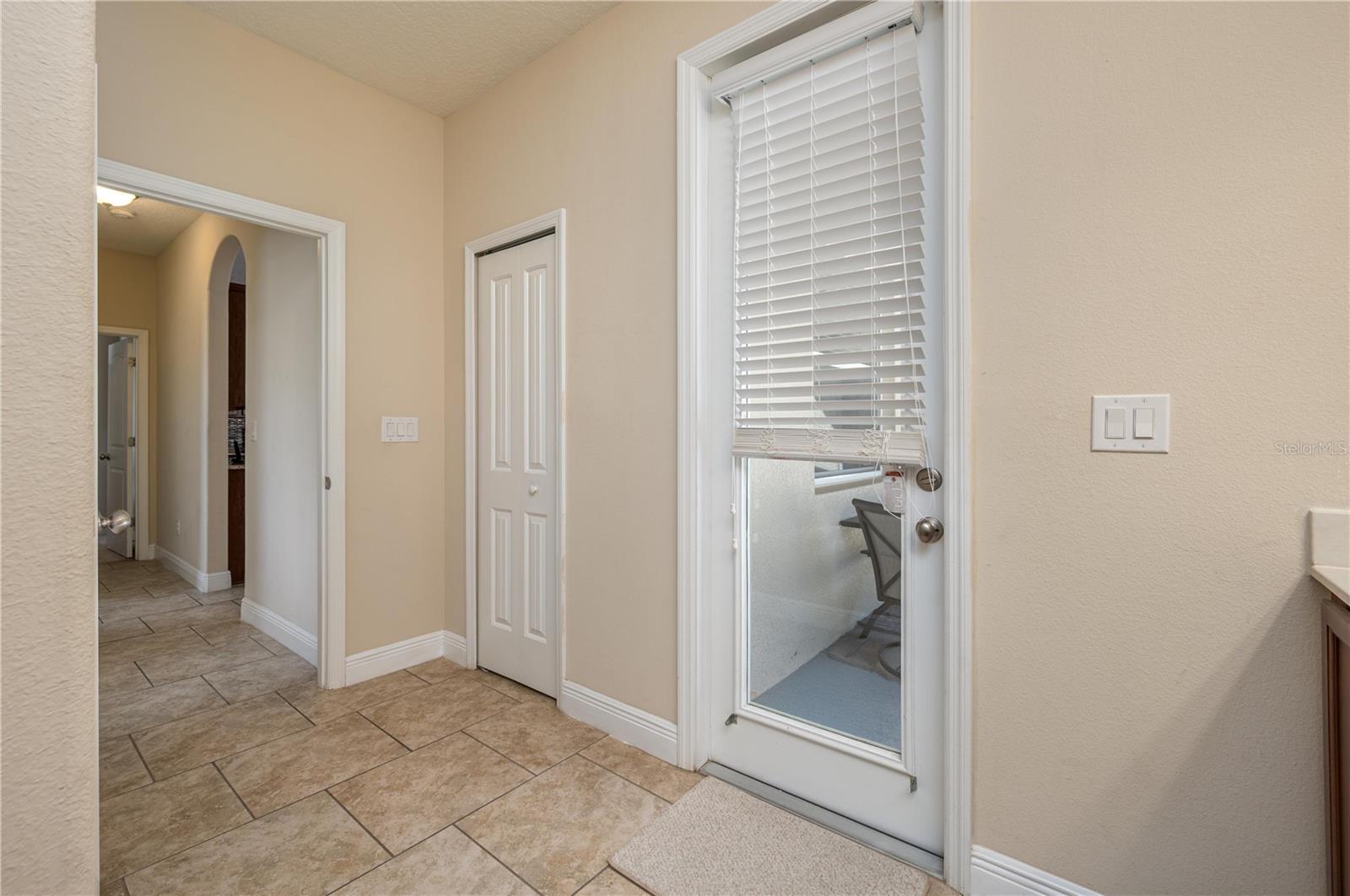 Listing photo id 29 for 1051 Lena Run Court