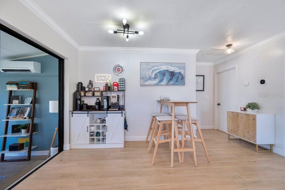 Image 11 of 39 For 937 Buttercup Drive