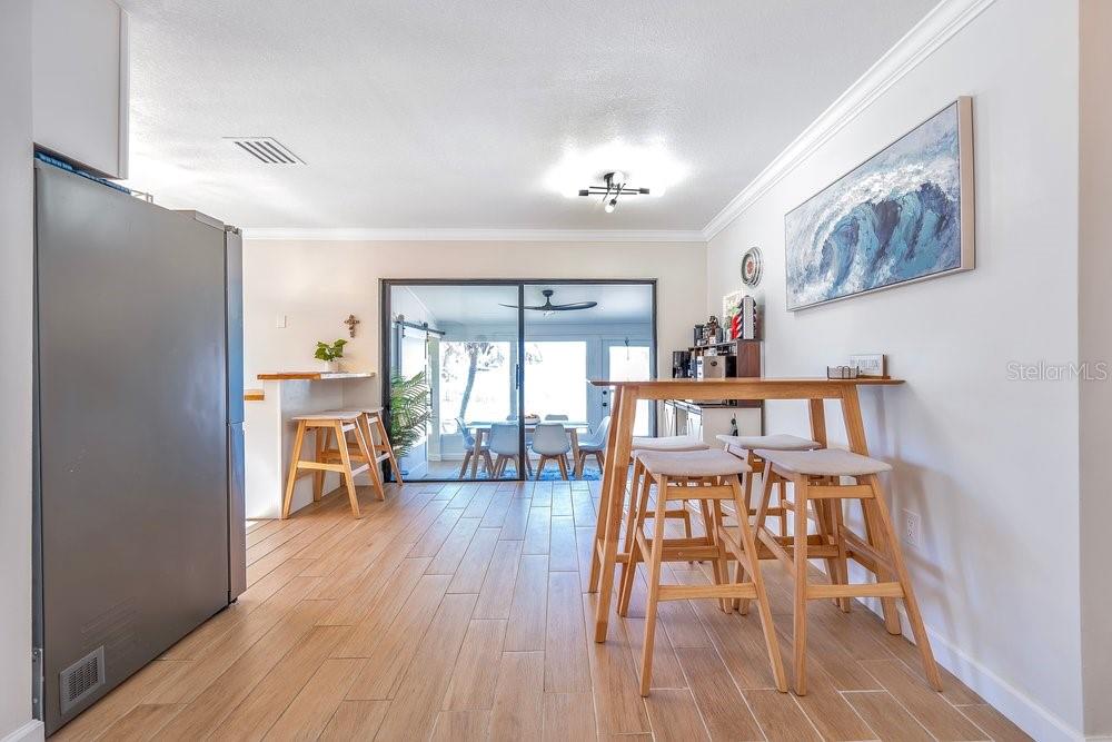 Image 12 of 39 For 937 Buttercup Drive