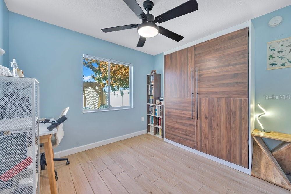 Image 17 of 39 For 937 Buttercup Drive