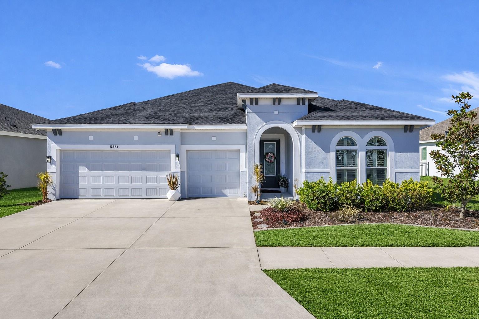 Image 2 of 72 For 5514 Limelight Drive