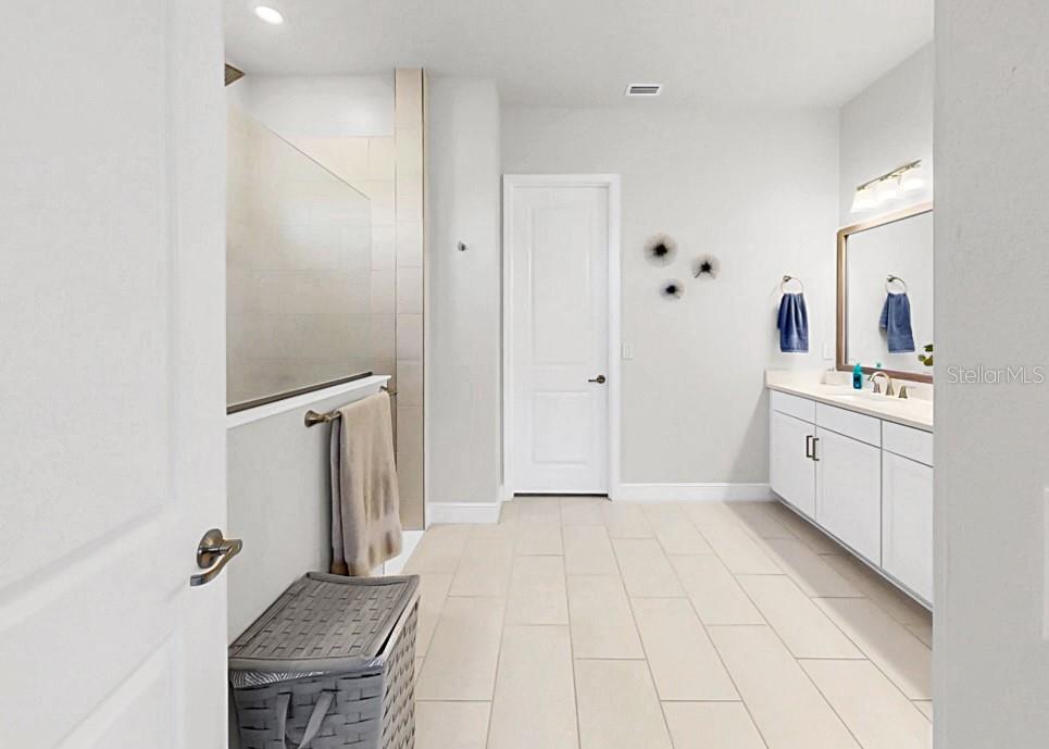 Image 40 of 72 For 5514 Limelight Drive