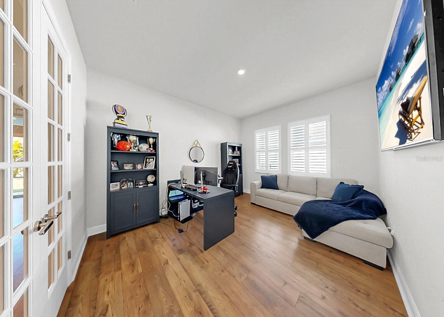 Image 44 of 72 For 5514 Limelight Drive