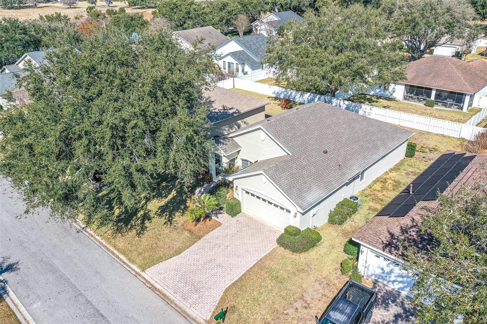 Image 19 of 26 For 3306 Oak Hill Place