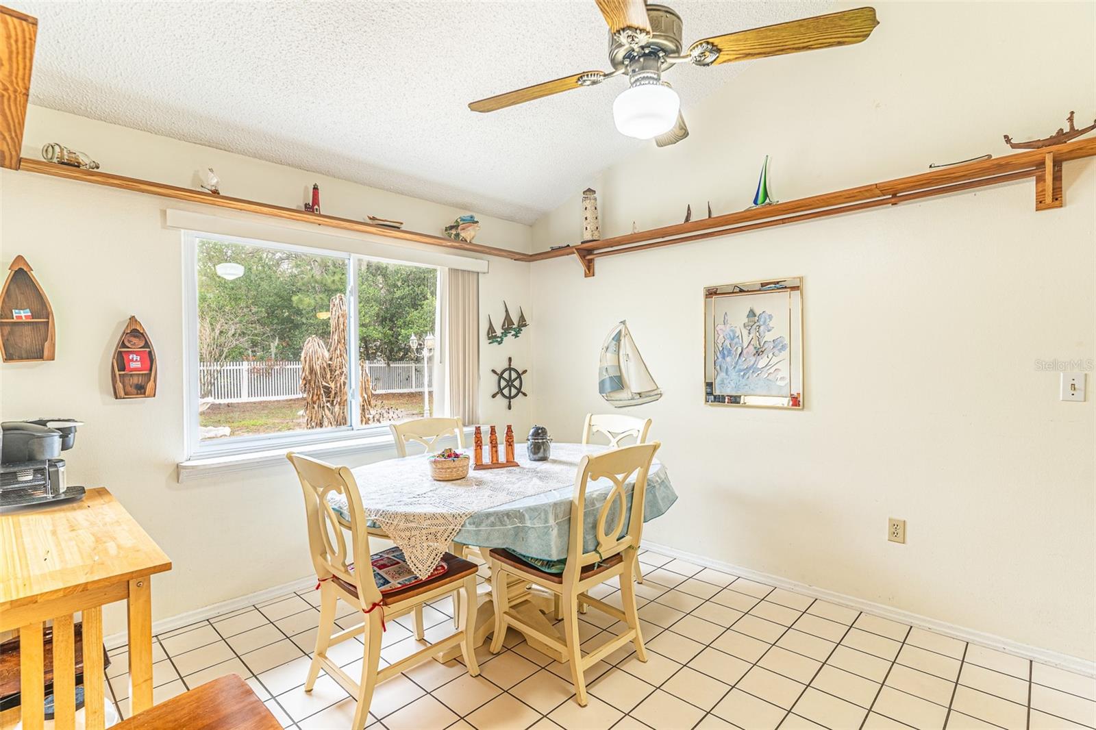 Image 5 of 32 For 6544 Calusa Drive