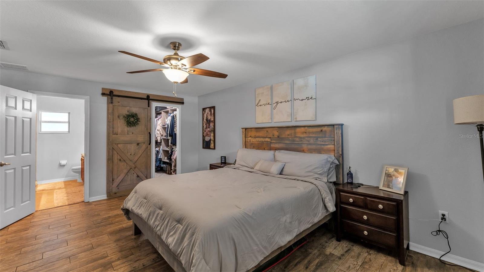 Image 17 of 45 For 2908 Blackwater Oaks Drive