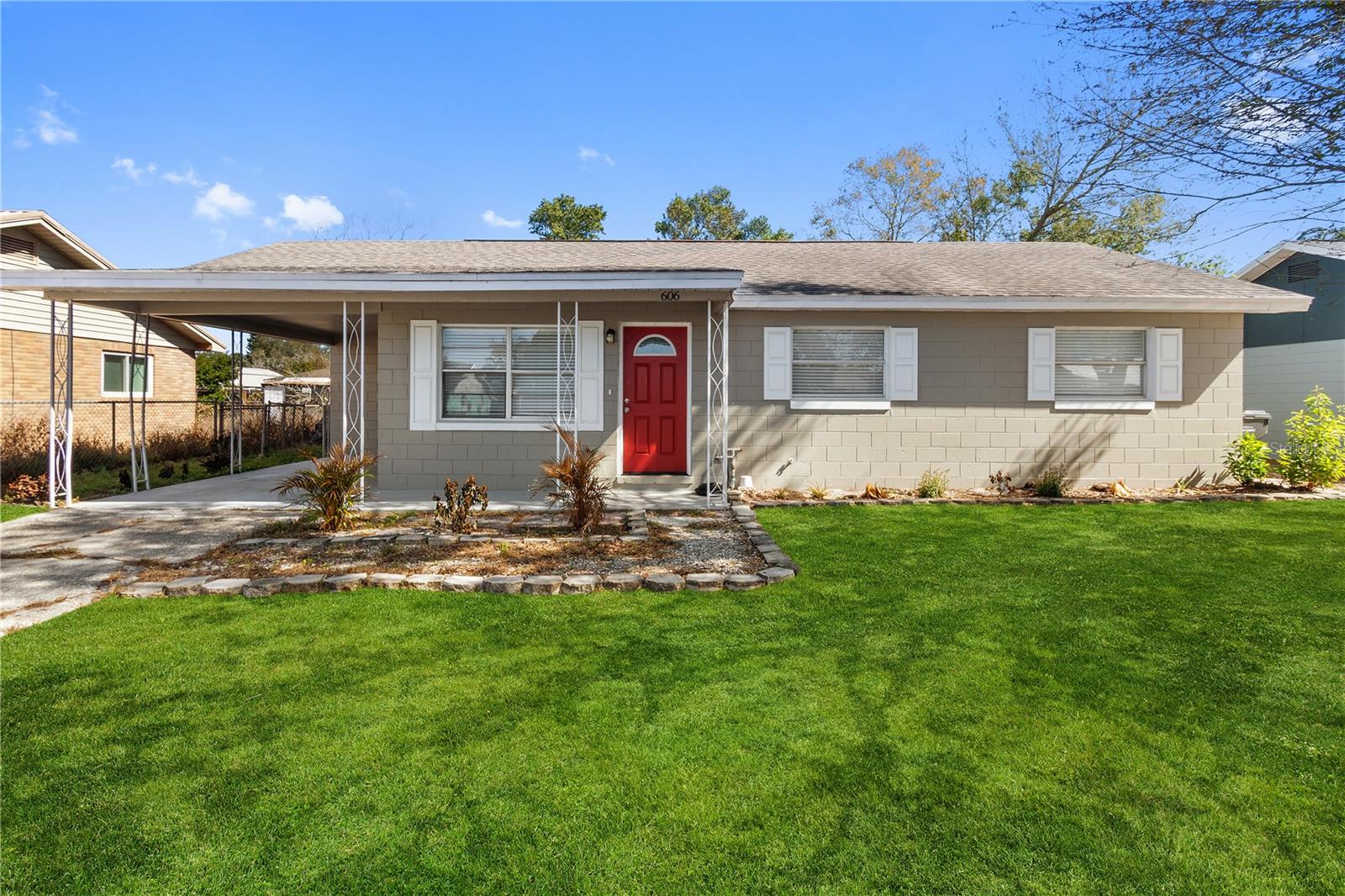 Details for 606 Holt Circle, WINTER HAVEN, FL 33880