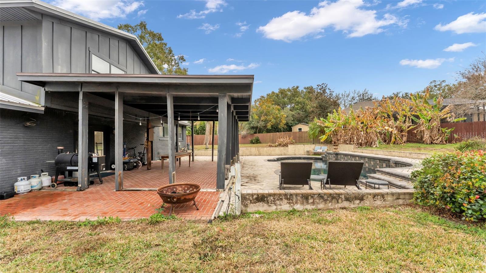 Image 15 of 61 For 4623 Kings Point Court