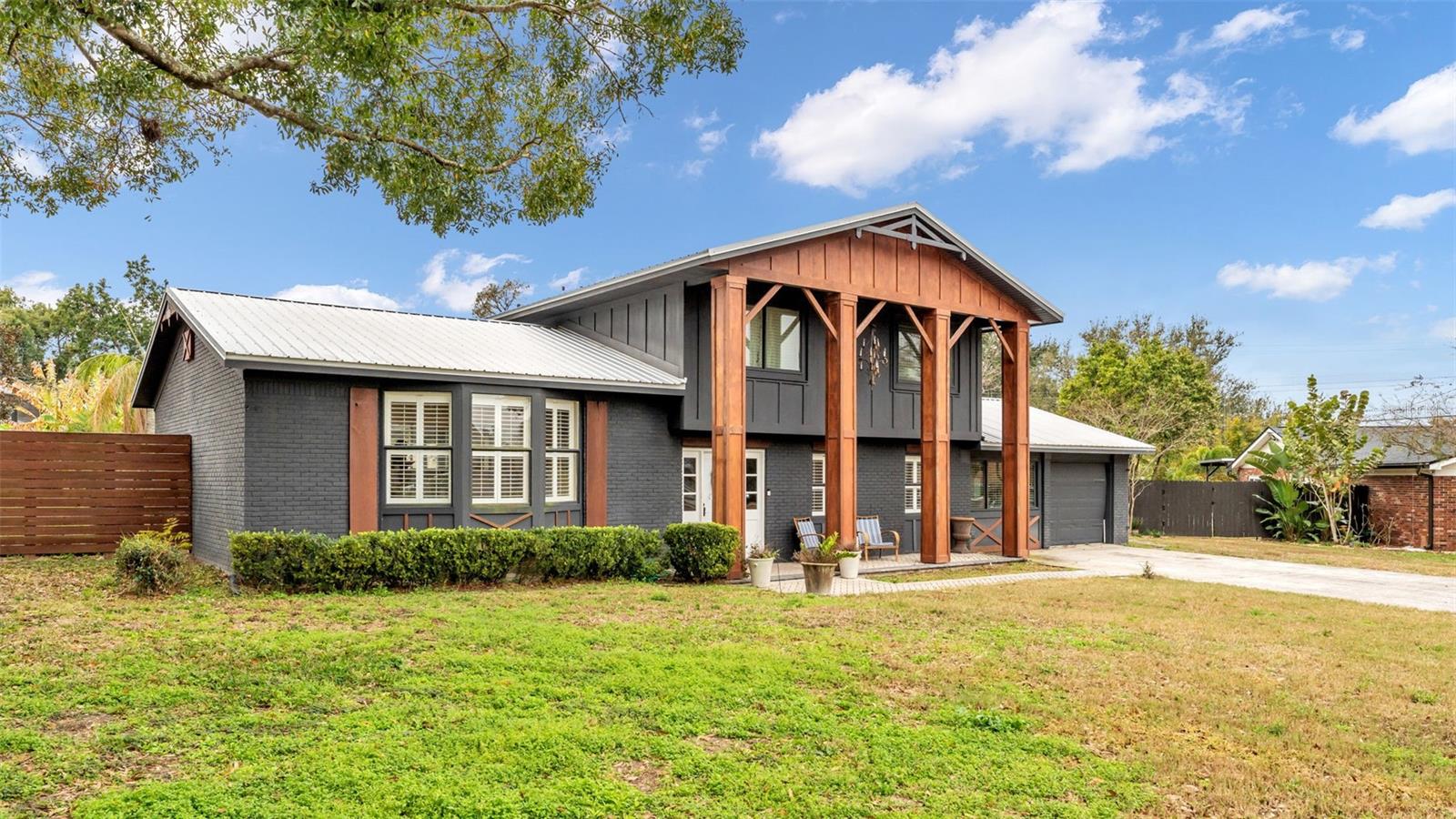 Image 20 of 61 For 4623 Kings Point Court