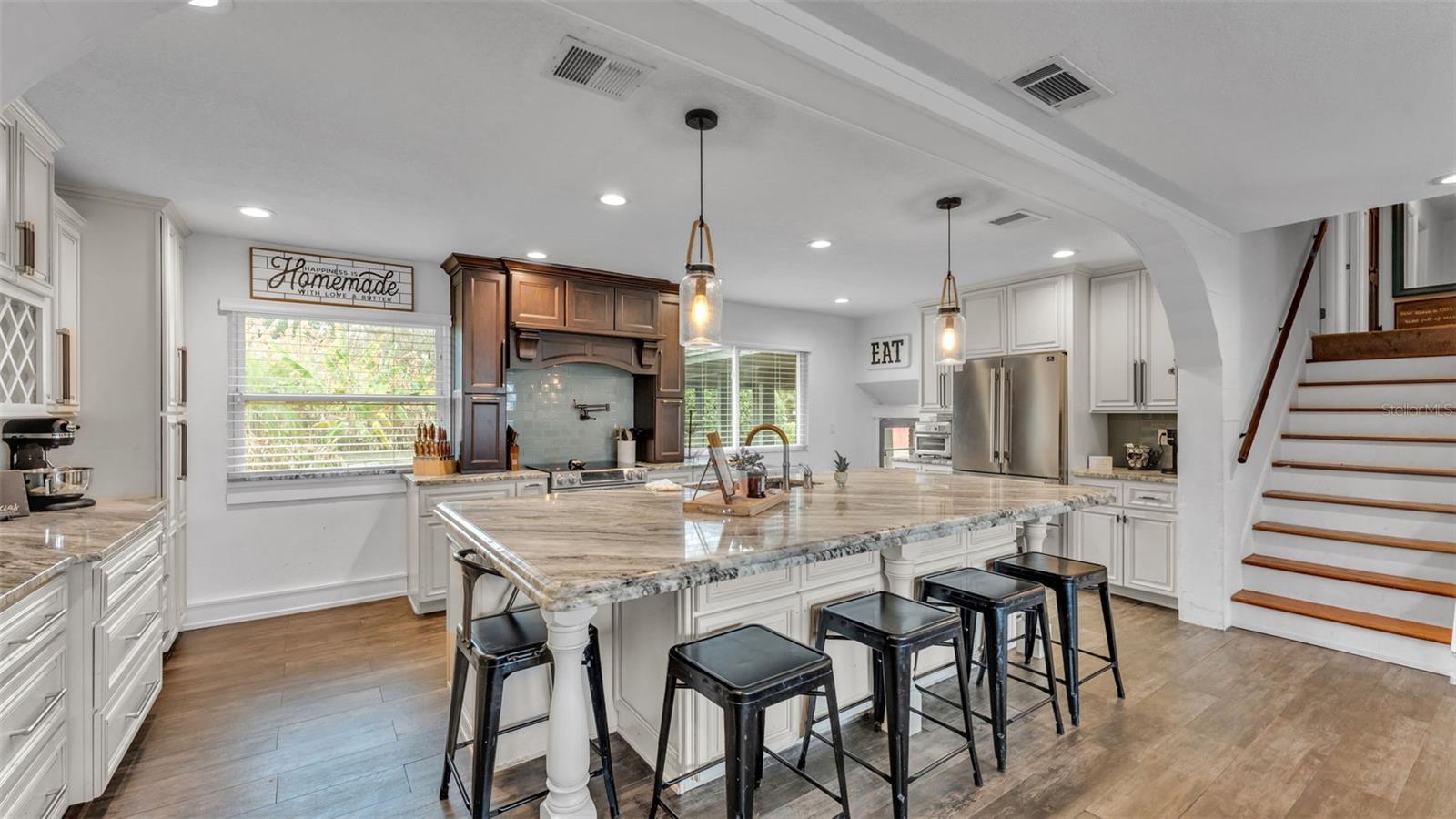 Image 28 of 61 For 4623 Kings Point Court