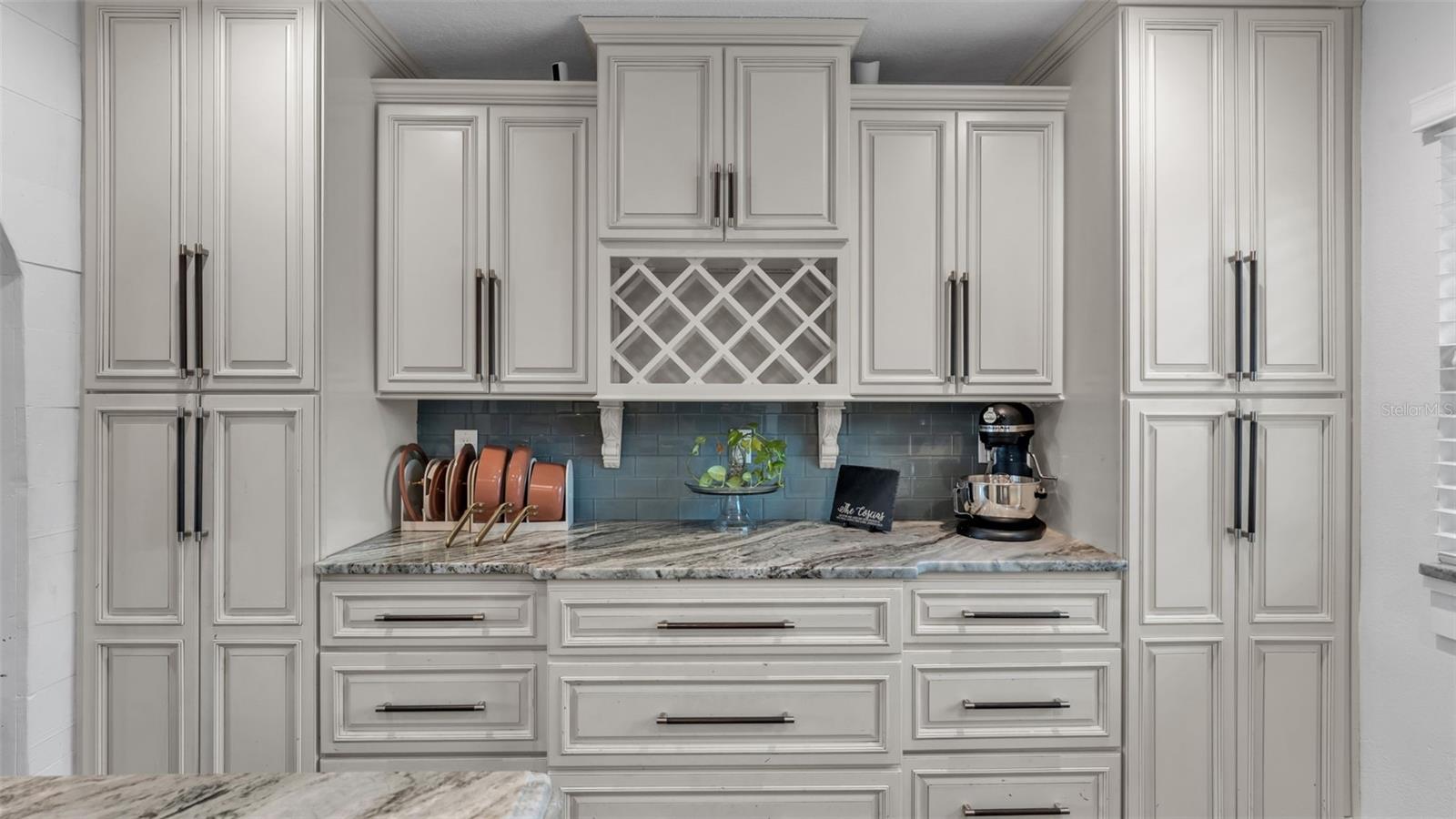 Image 33 of 61 For 4623 Kings Point Court