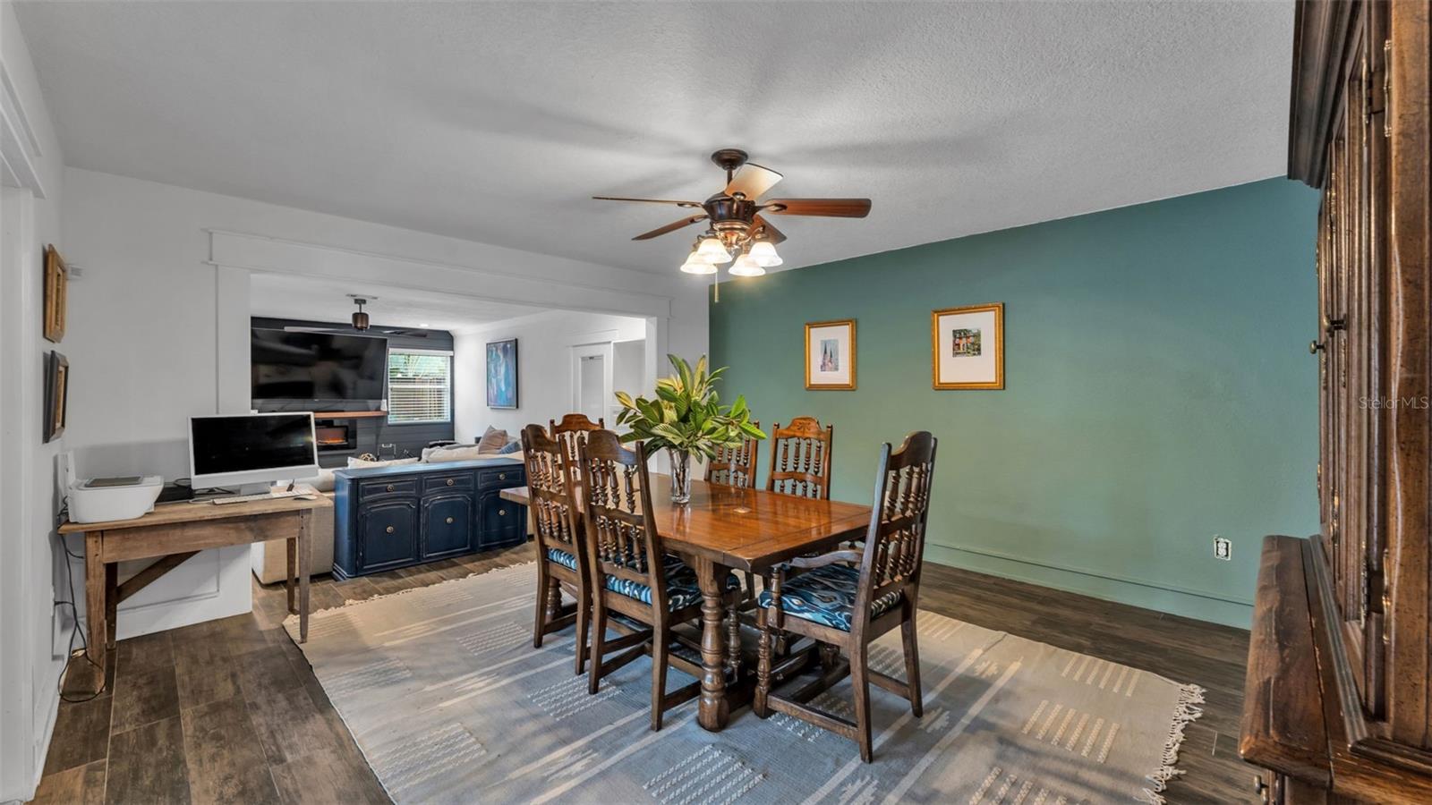 Image 42 of 61 For 4623 Kings Point Court