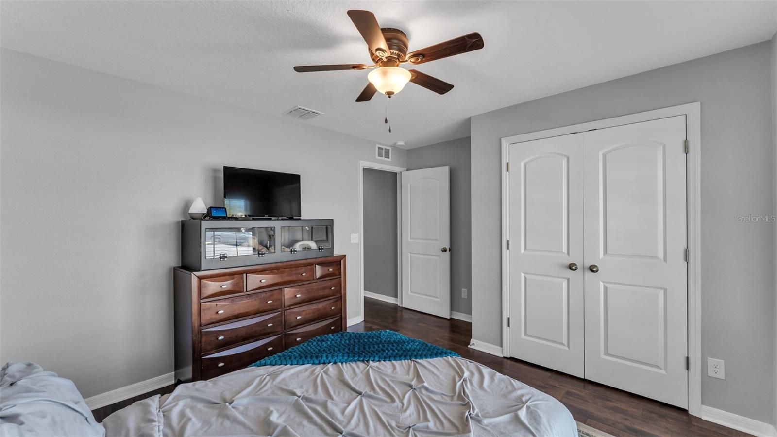 Image 21 of 26 For 2369 Isabella Court